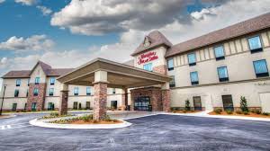 Hampton Inn & Suites